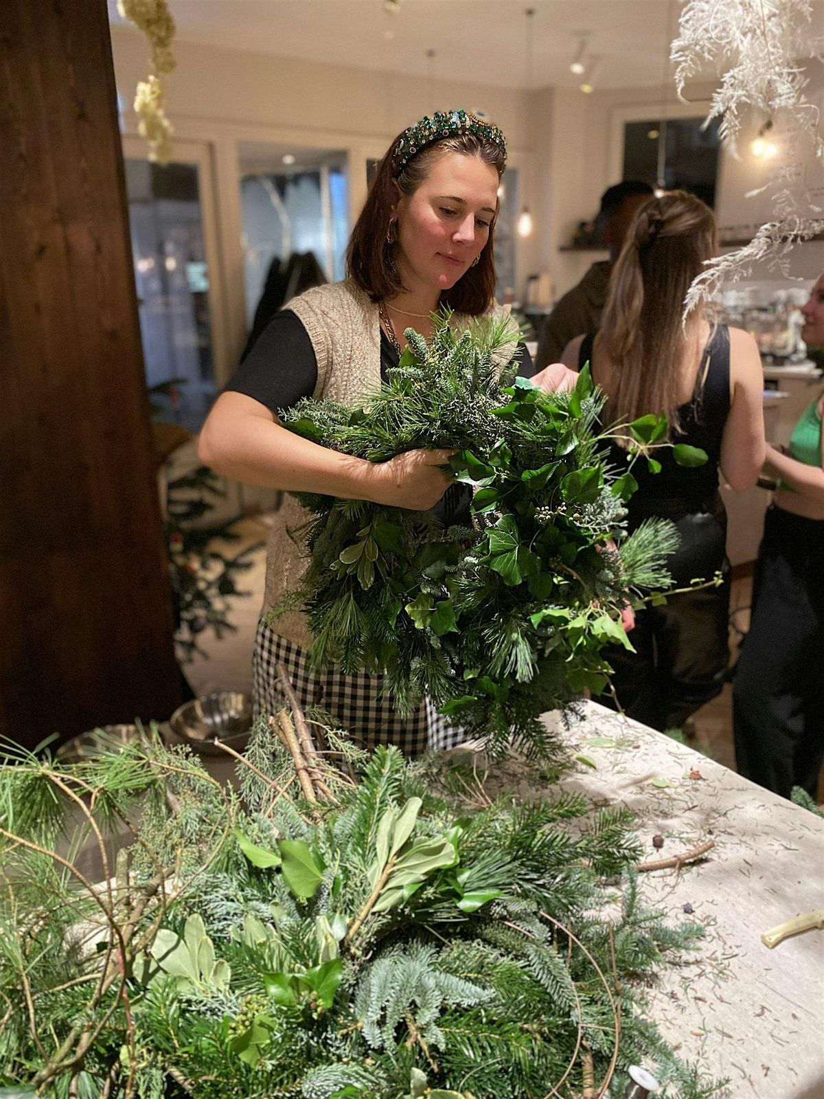 Festive Wreath Making in Islington Square