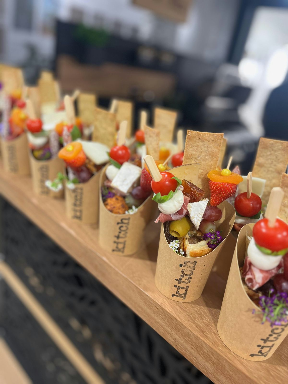 Nibbles, Natter & Paint - For those not doing the Xmas "office party"!