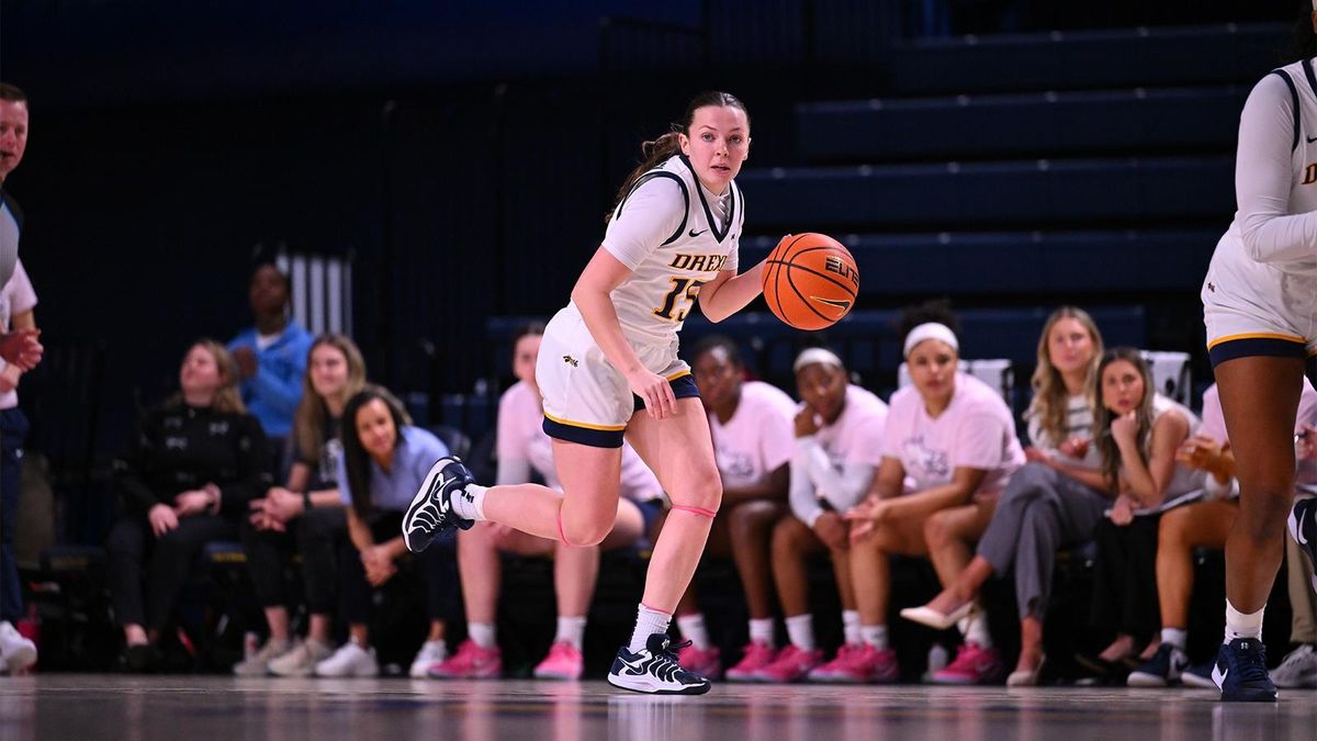 Parking Monmouth Hawks at Stony Brook Seawolves Mens Basketball