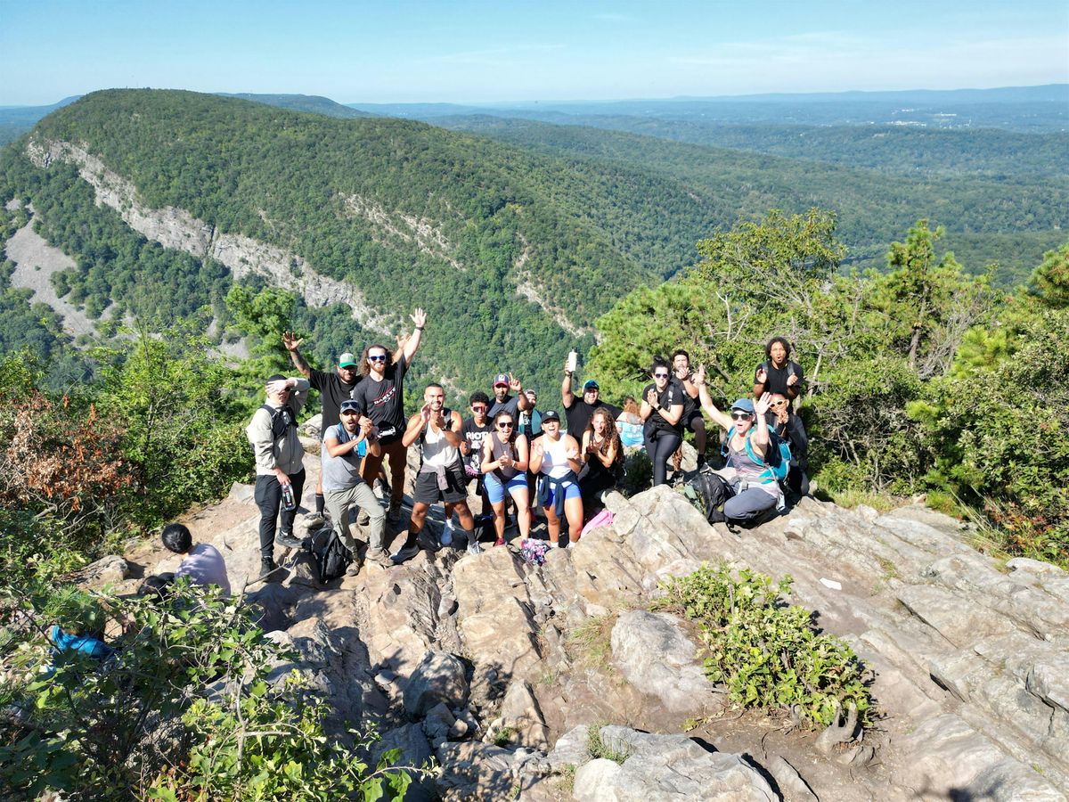 Crew Moves: Giant Stairs Hike