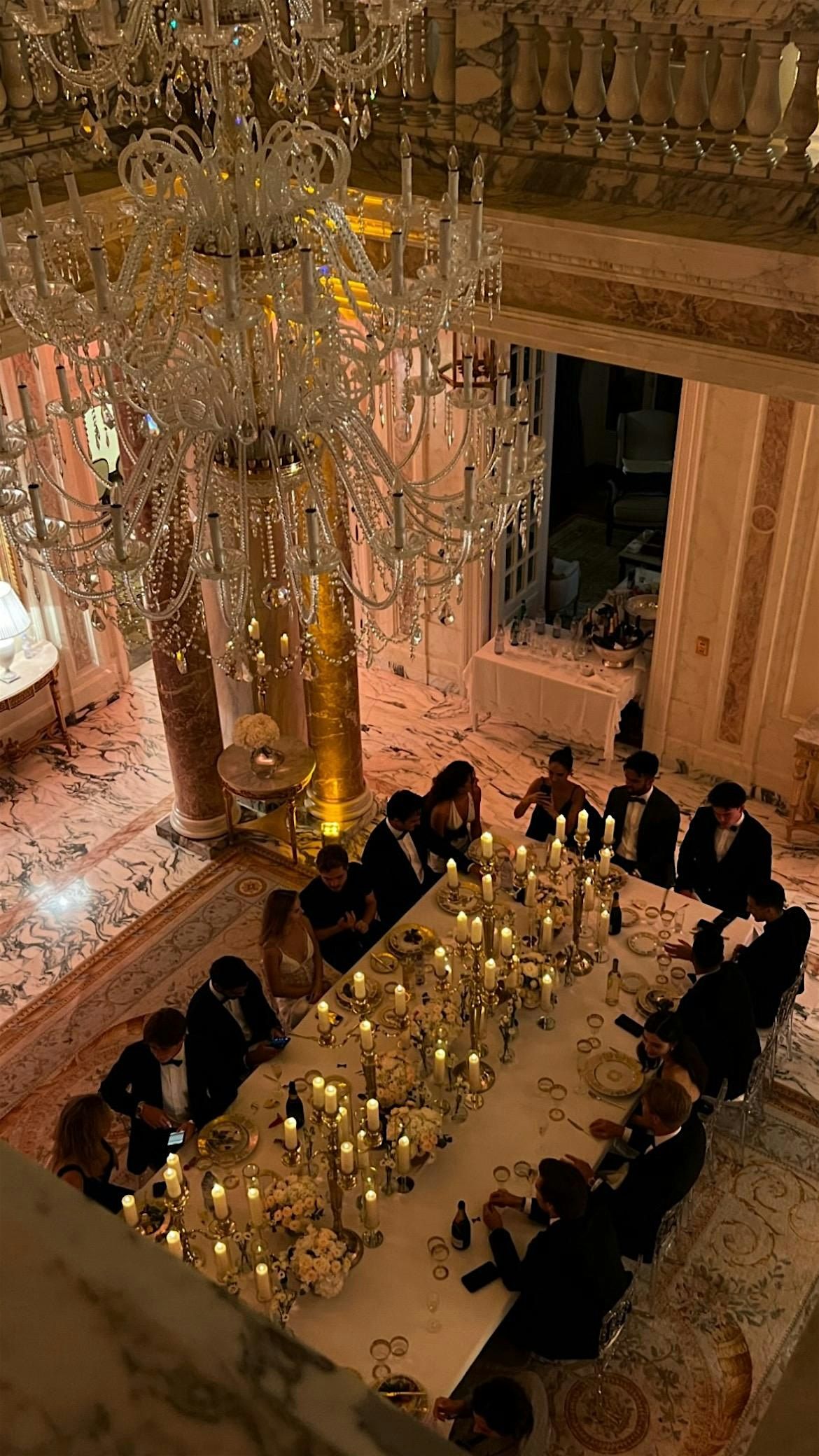 ELEGANT BLACK TIE DINNER