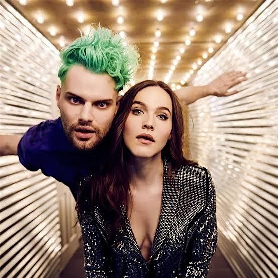 SOFI TUKKER AT BIGGEST POOL PARTY IN LAS VEGAS