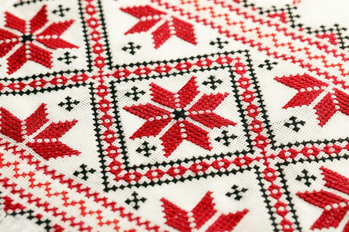 Tatreez workshop with Nawal (Dorking Quaker House)