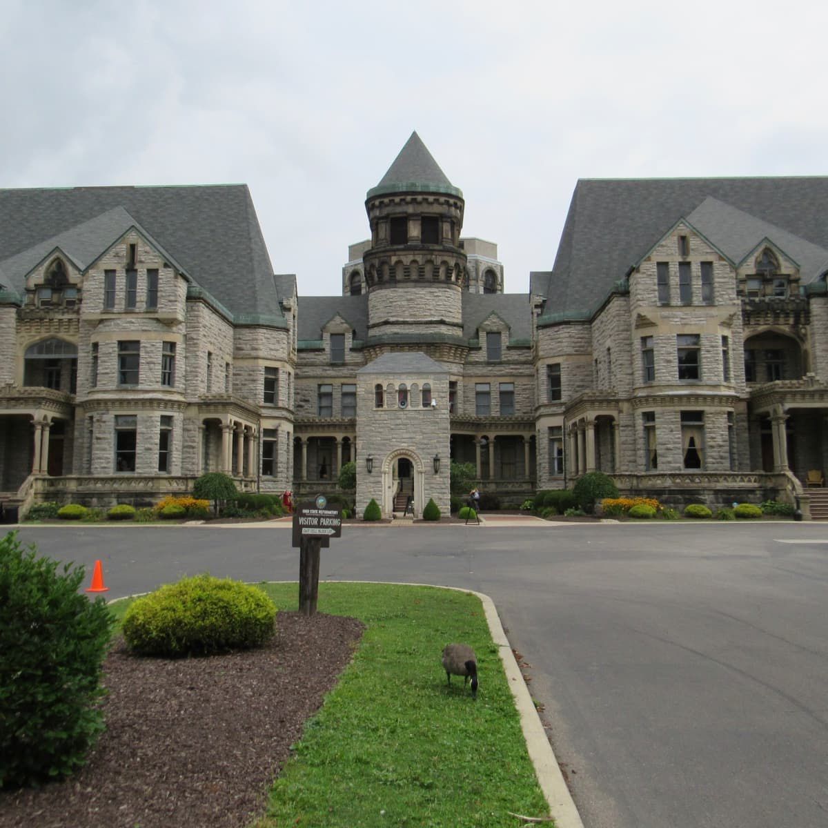 Central Ohio JeepHERs Mansfield Reformatory Cruise In, Mansfield ...