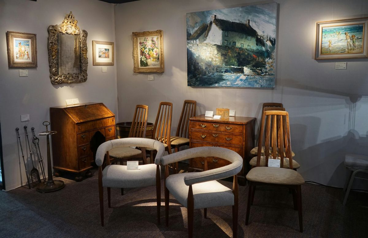 The Pavilions of Harrogate Decorative, Antiques & Art Fair