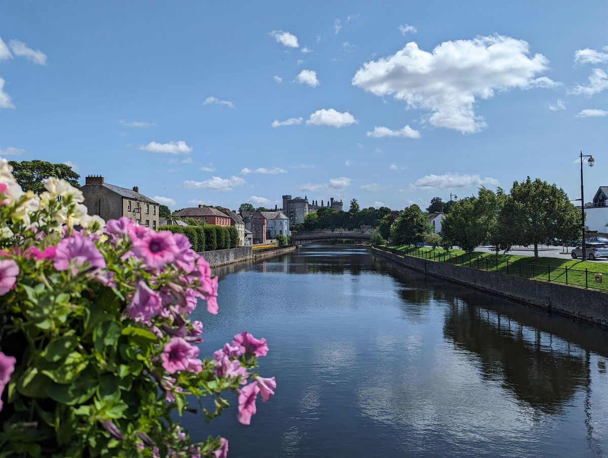 D\u00e9couvrez Kilkenny avec un guide qui parle le fran\u00e7ais.