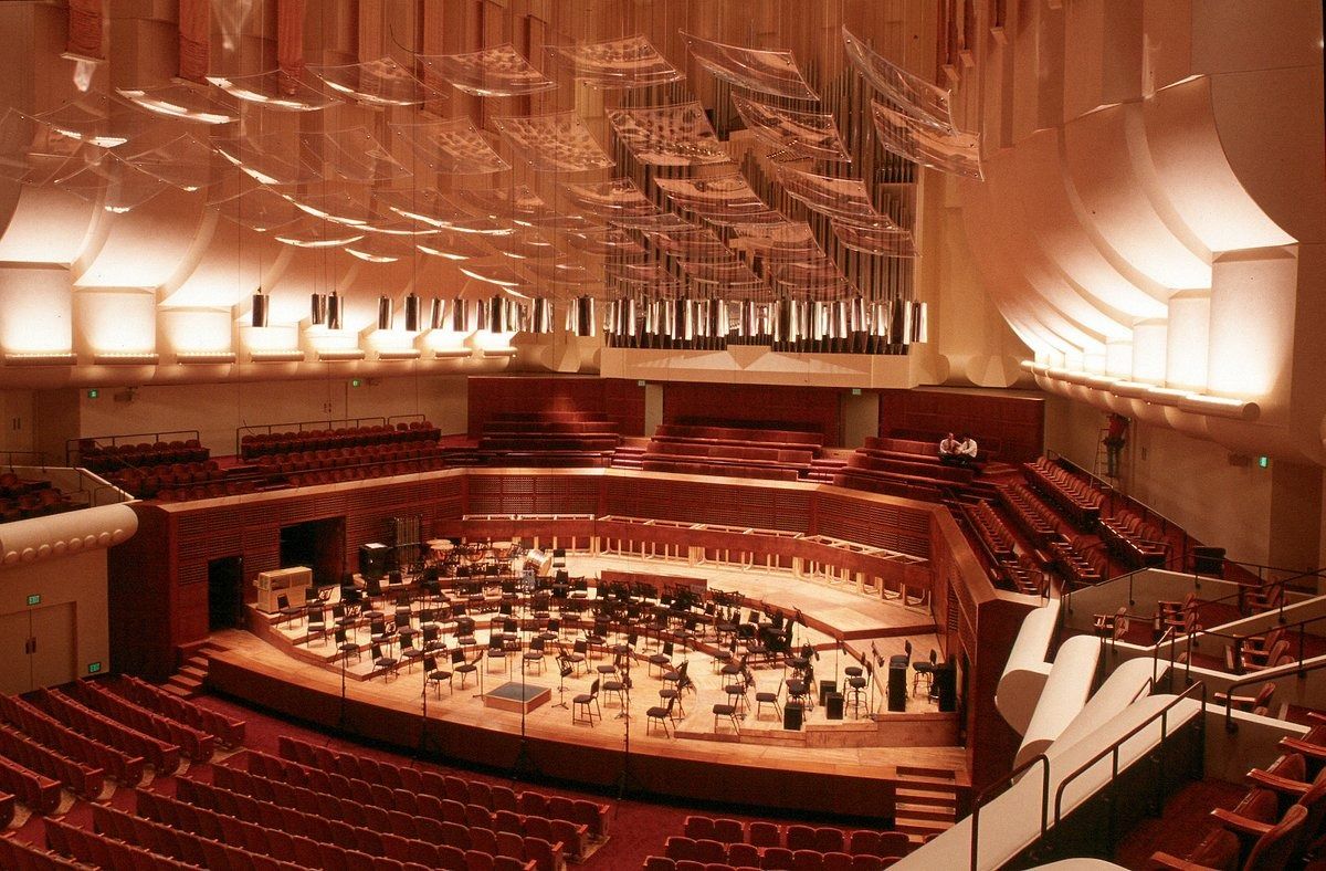 San Francisco Symphony: Stephane Deneve - Saint-Saens Organ Symphony