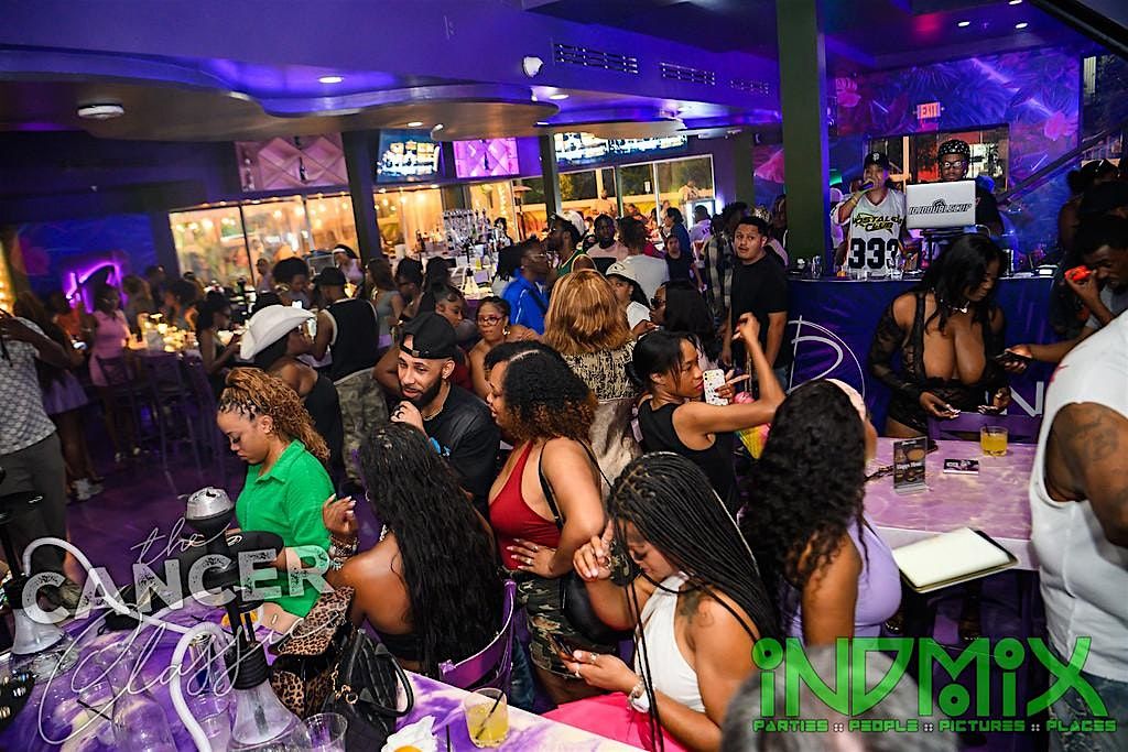 Brunch & Day Party this Sunday at RAIN | For FREE TABLES Text  832-284-5022