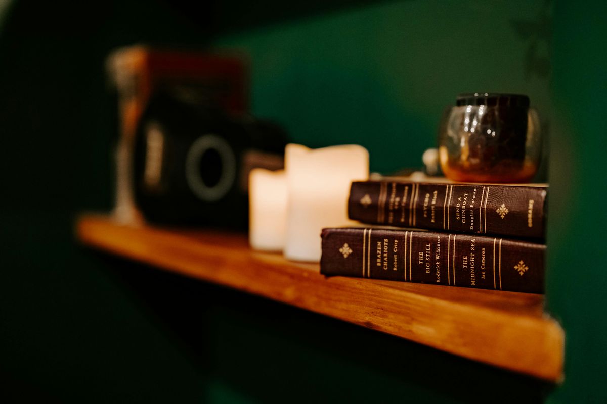 Biscuit & Brew Book Club\u00b9