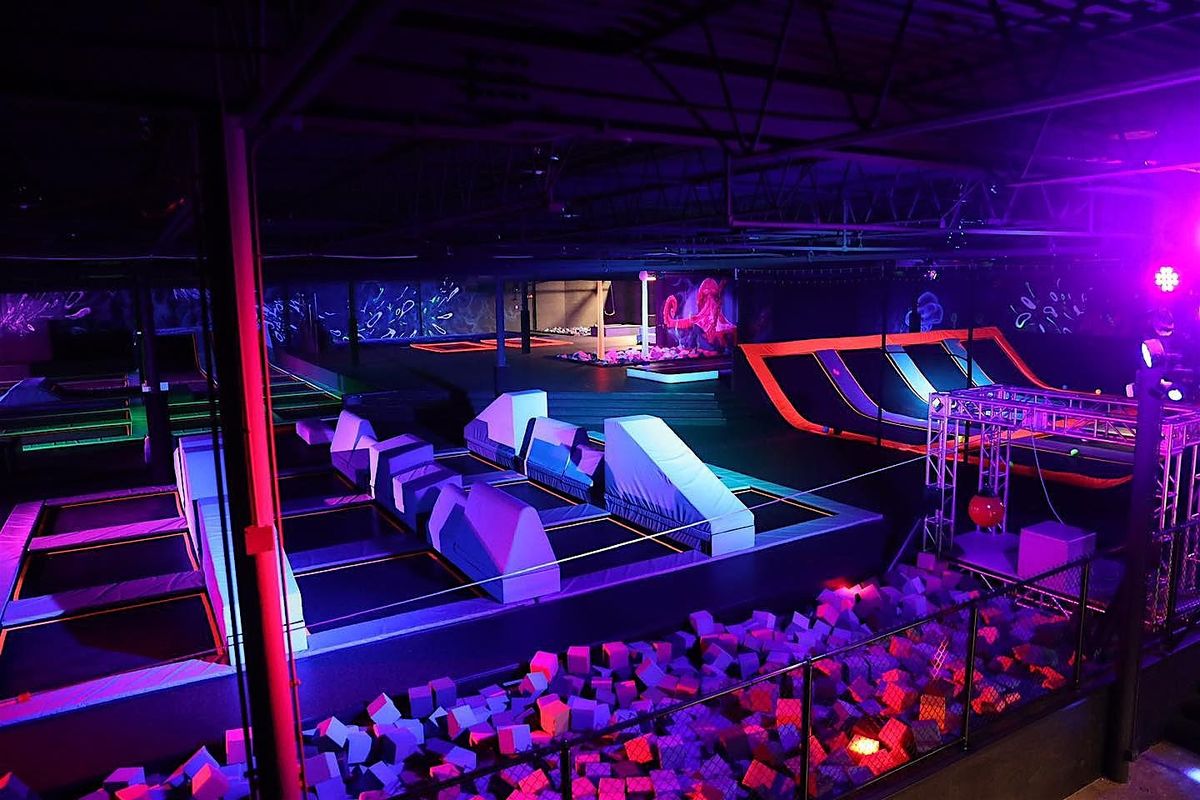 OU FLOW (Trampoline park)