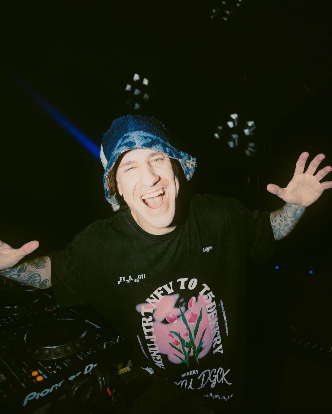 Lightcode by LSDREAM - Morning Meditation