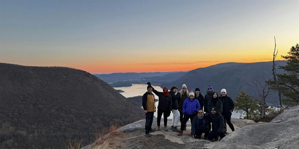 Weekday Hikes in New York #221: Sunset at Breakneck Ridge