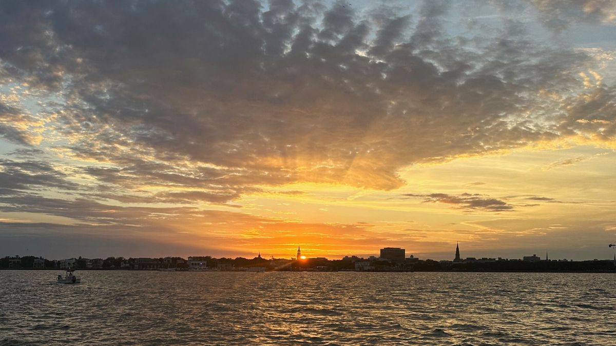 Sunday Funday Sunset Cruise Charleston Harbor: Captain Cocktail Cruises