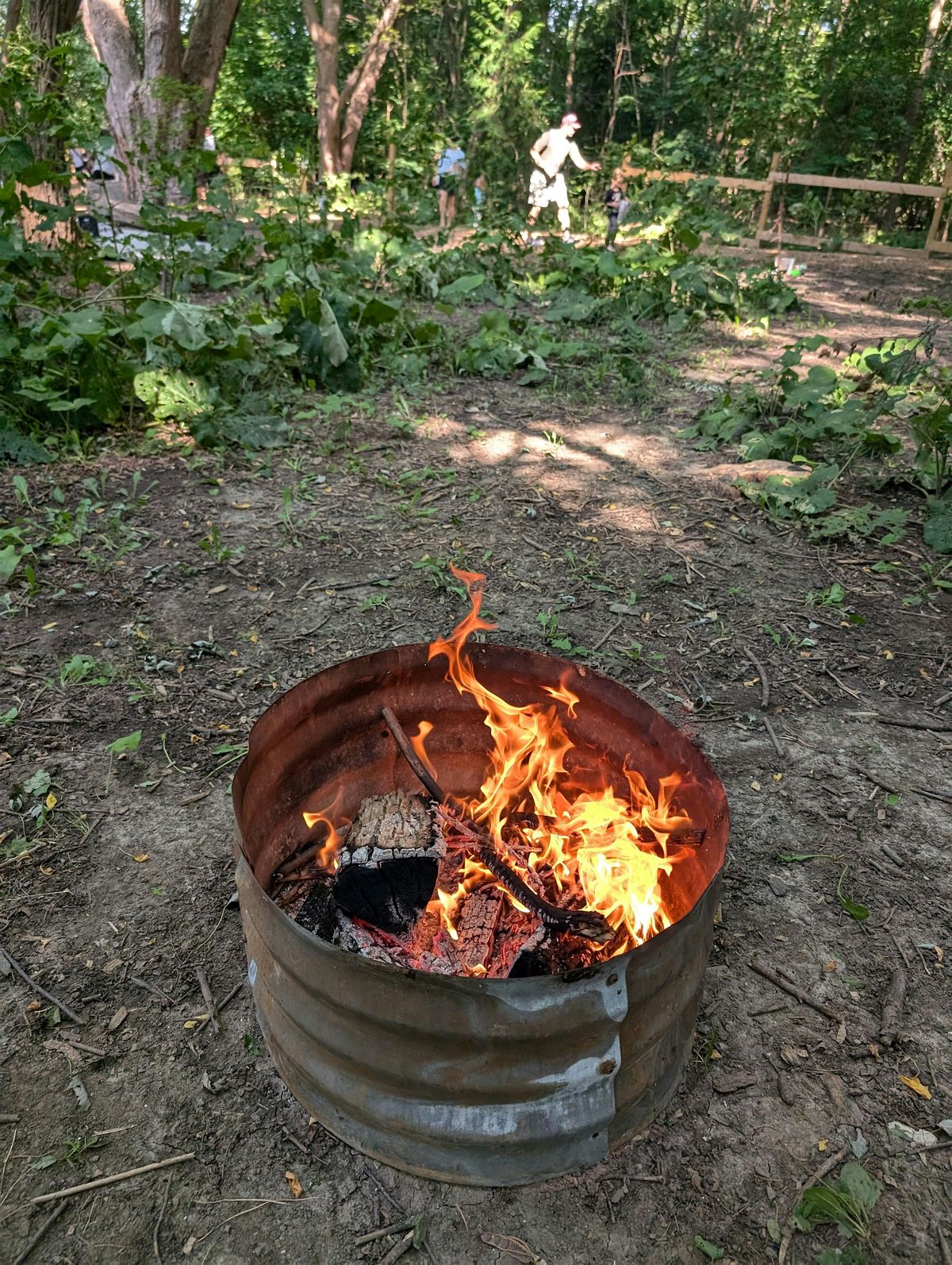 The art of lighting a fire with water: Survival Workshop (ENGLISH)