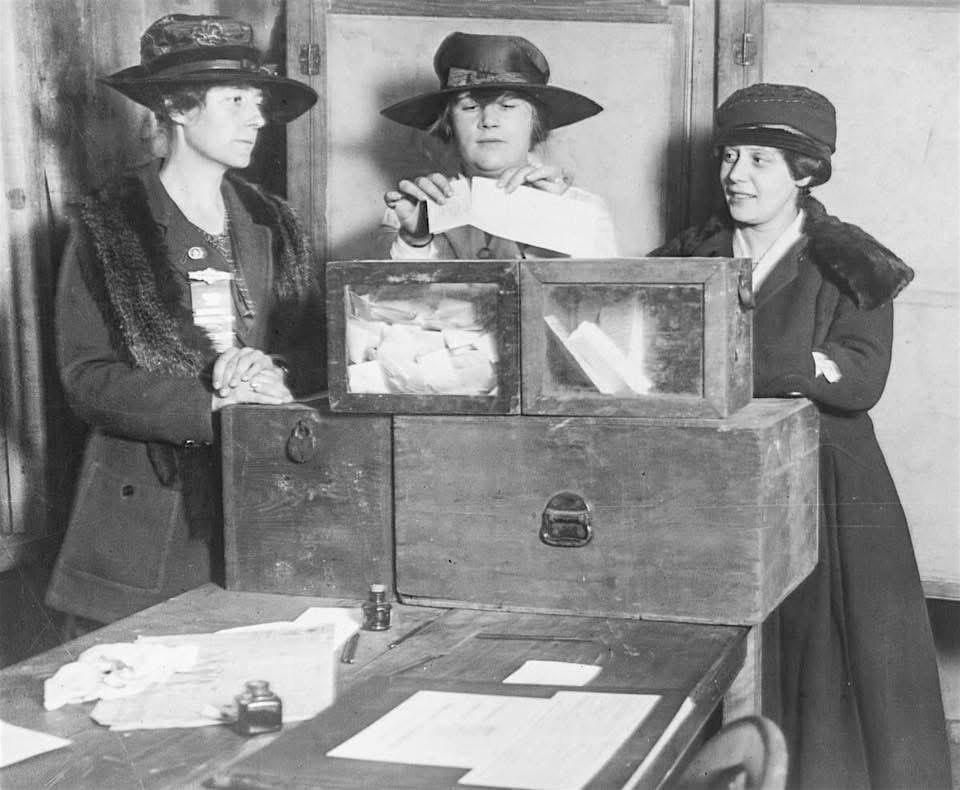 Doyennes, Disputes, and Woman's Political Domain in Early Colorado Springs