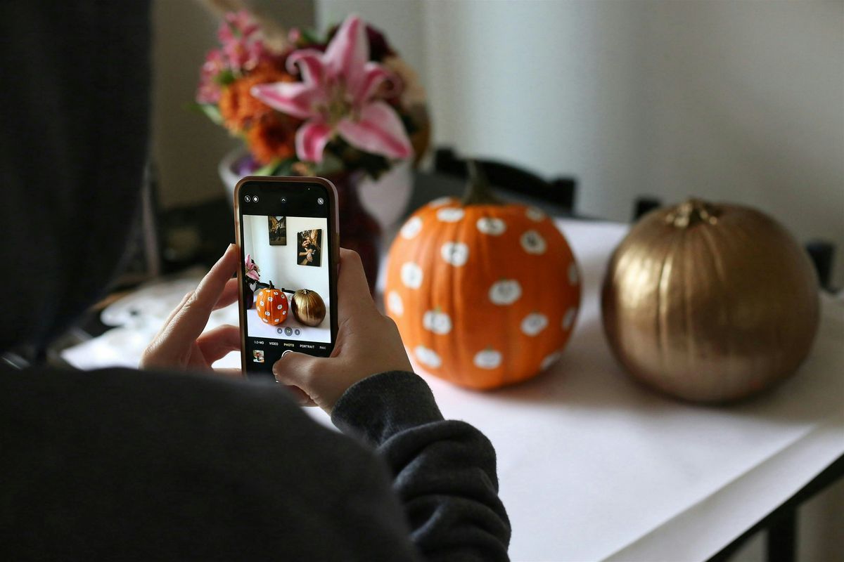 Paint and Sip Event: Pumpkins!