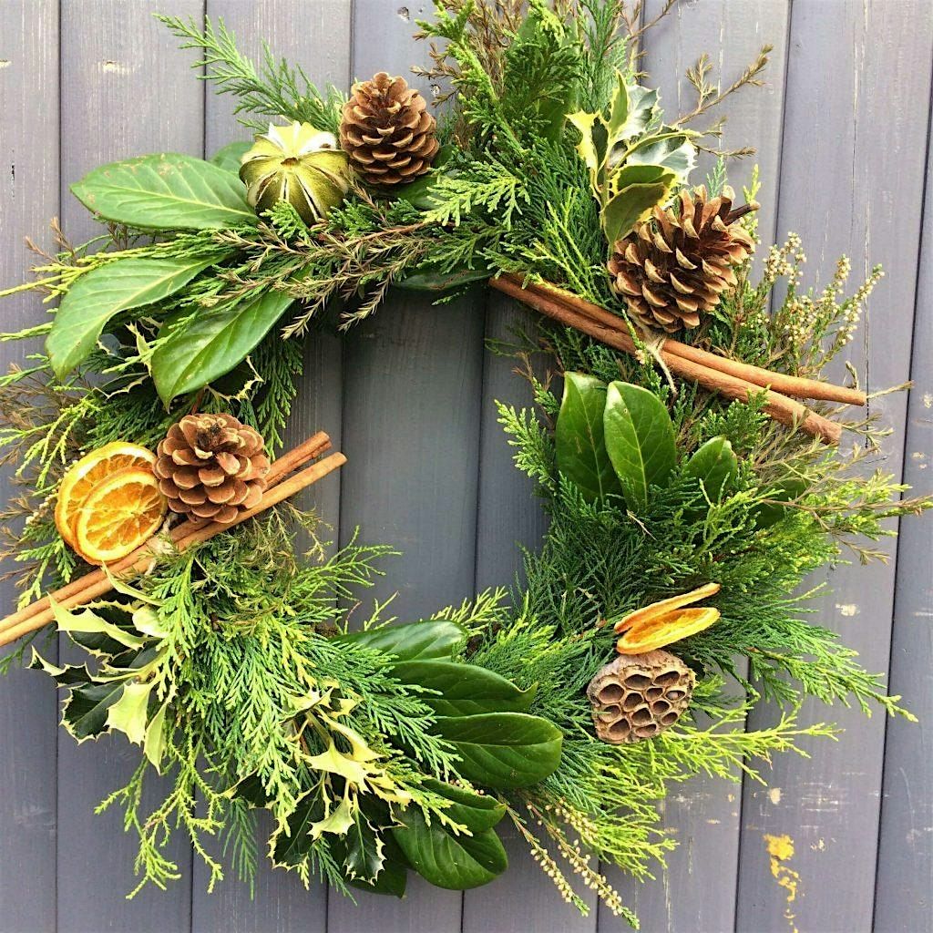 Gweithdy Torchen -  Wreath making workshop