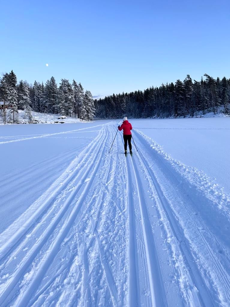 Skitur til skihytta i Fetmarka!