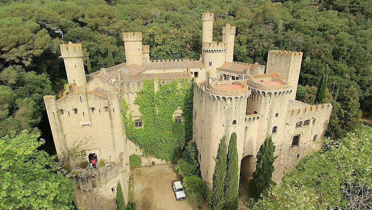 Castell de Santa Florentina m\u00e9s Canet de Mar