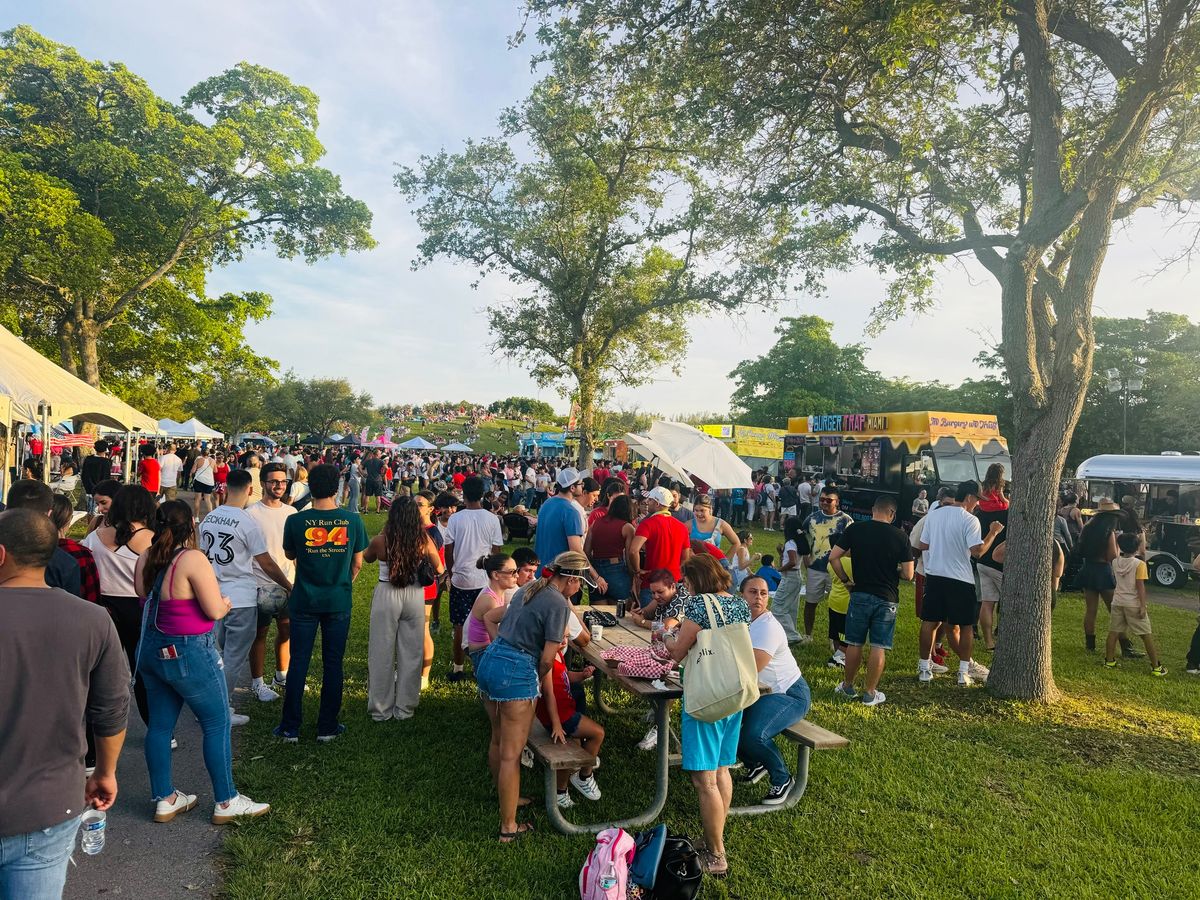 Food Trucks Saturdays at Amelia Earhart Park