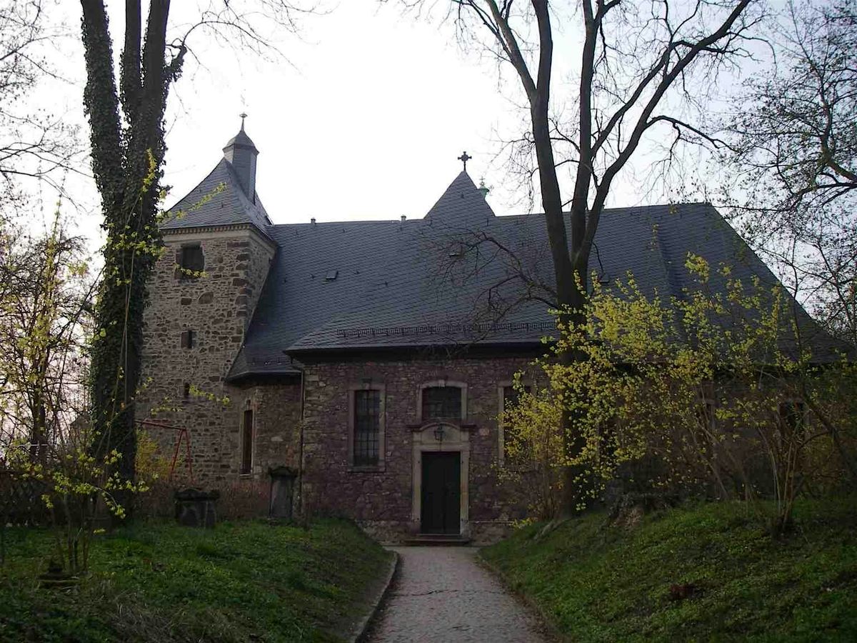 Halle Audio Tour: Legends, Castles & Creativity in Giebichenstein