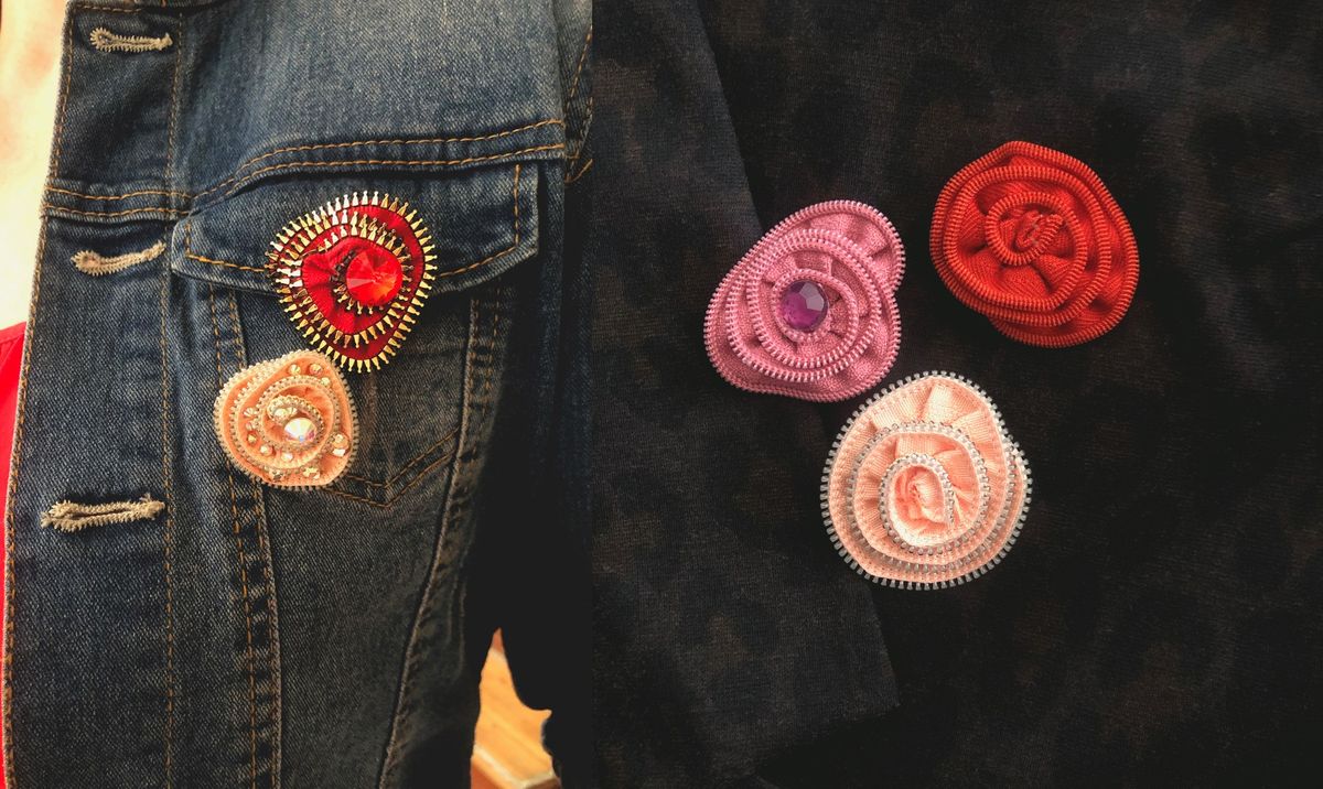 Zipper Brooches 