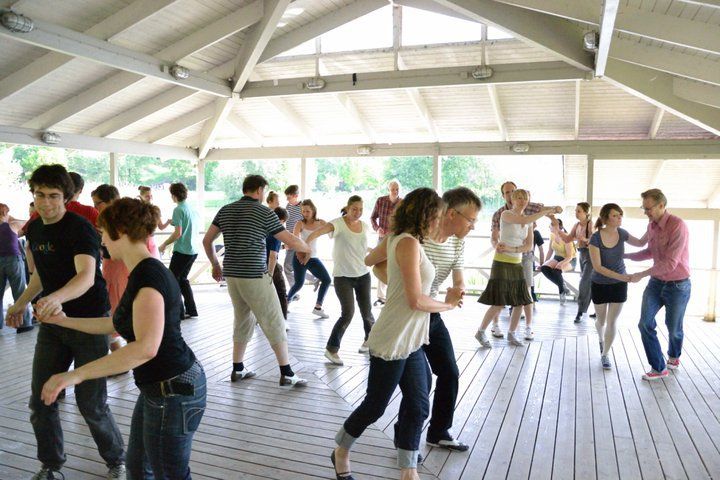 Stora Skuggan- lindy hop jazz outdoors