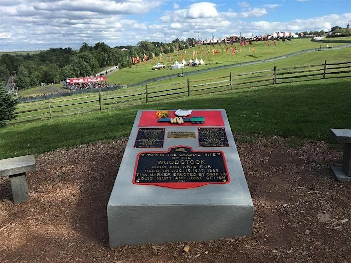 An Exciting Scavenger Hunt! - Woodstock Wonders Wander Hunt