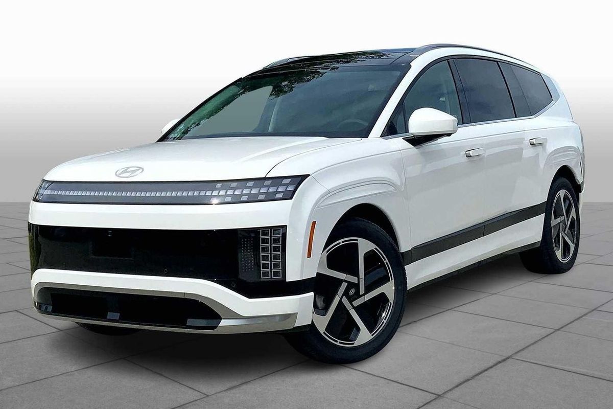 Grand Rapids Gold vs. Oklahoma City Blue