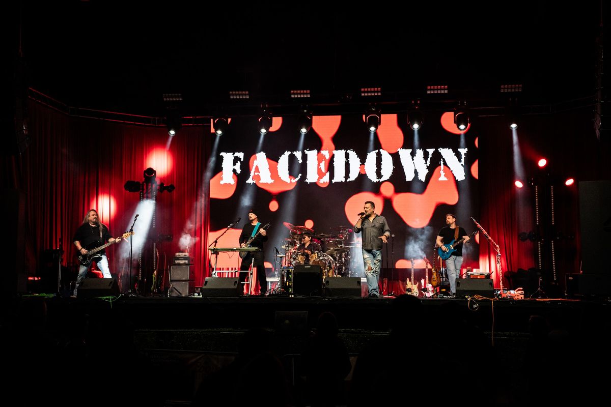 FaceDown in Hochatown!