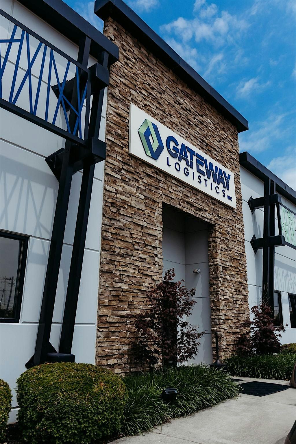 Senior Shadow Day - Experience 3PL!