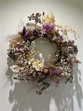 Create an Autumnal dried flower wreath