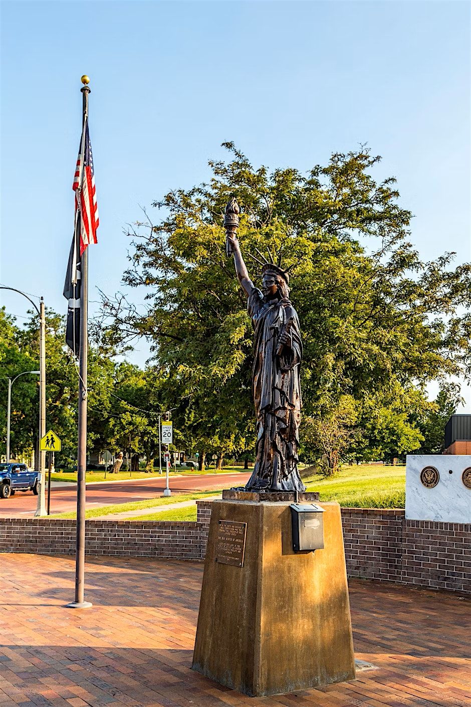 A Date Night Adventure! - Kingman's Krazy Downtown Adventure