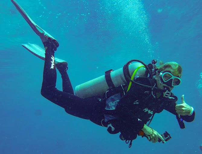 Weekend scuba class starts July 12, 2024