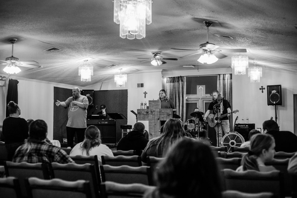 Worship at Sidebrook Baptist Church