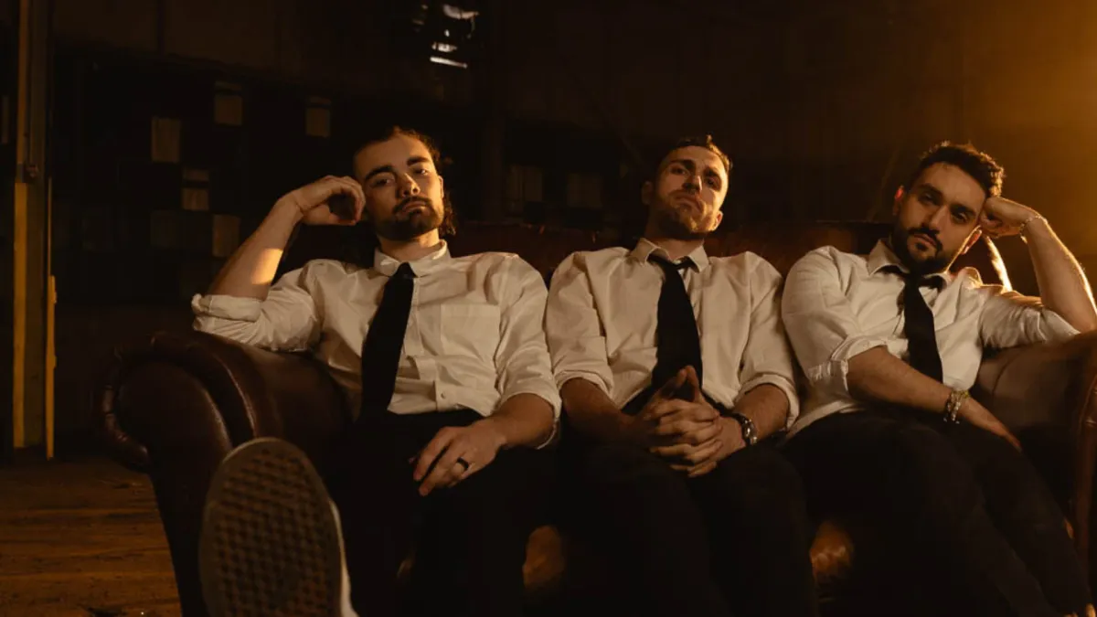 Autumn Kings, SUNBURNT in San Diego