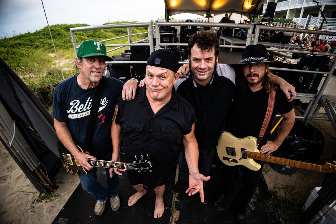 Cowboy Mouth at Sams Burger Joint