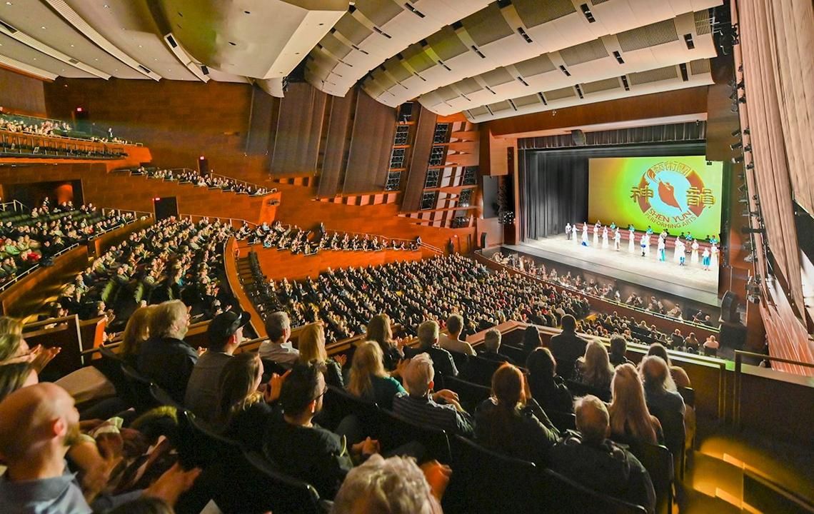 Shen Yun at Southern Alberta Jubilee Auditorium