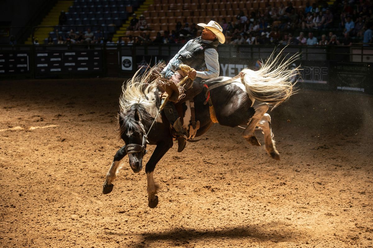 Funkytown Focus: Championship Rodeo w\/Click Thompson