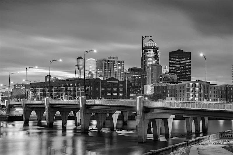 Des Moines Ghost Tour: Des Moines Ghost Hunt