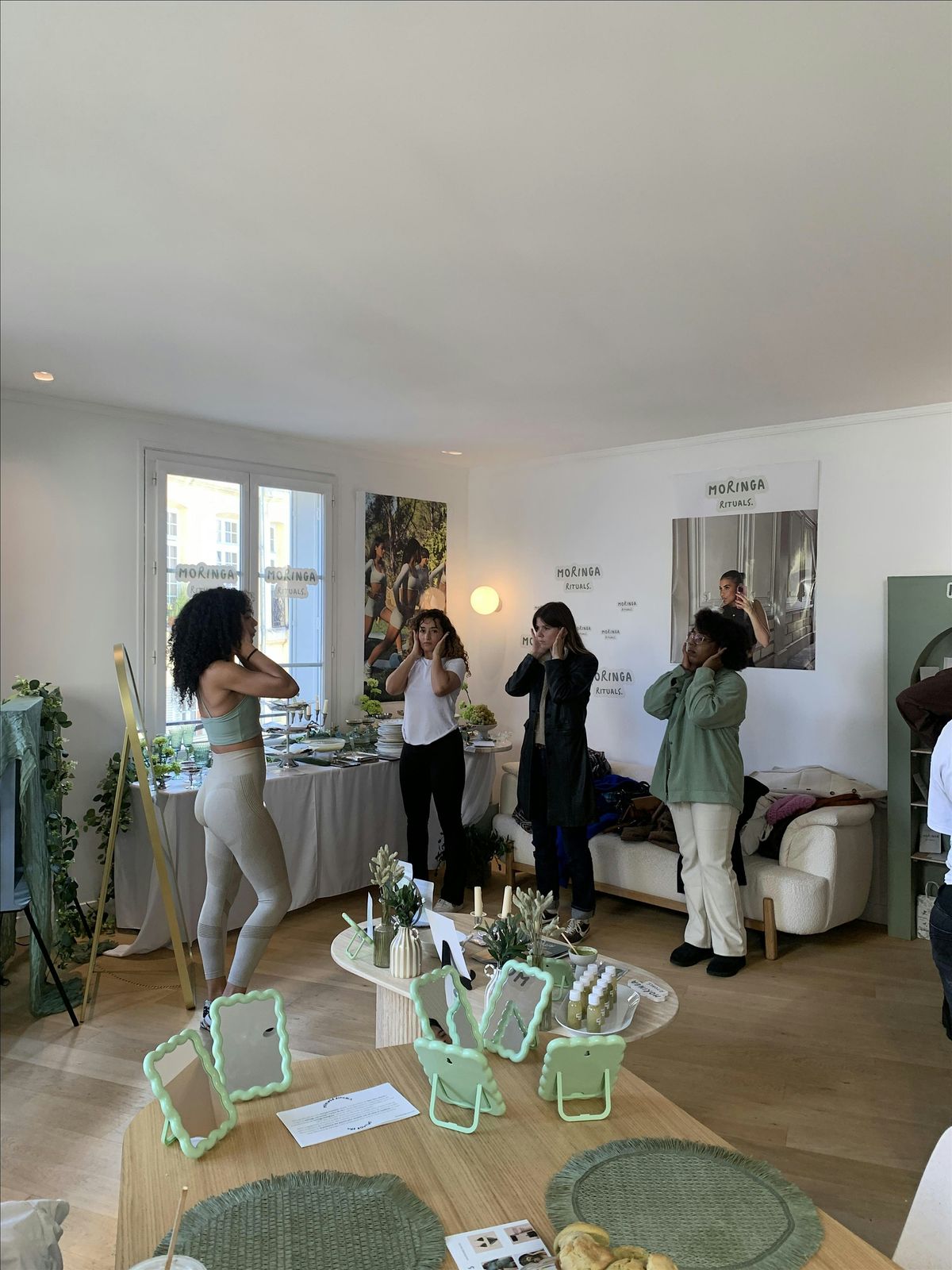 Notre 1\u00e8re boutique \u00e9ph\u00e9m\u00e8re \u00e0 Paris du 14 au 24 decembre 2025 !