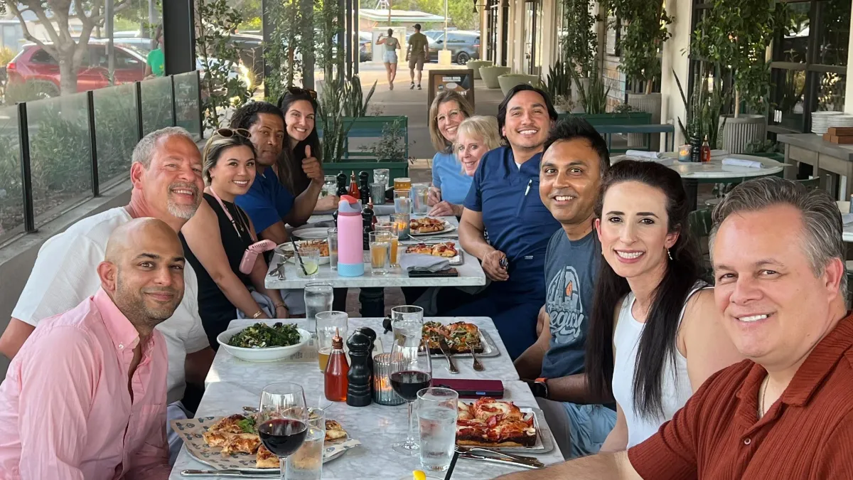 Travel Lemming Phoenix Meetup at Hundred Mile Brewing Co (Tempe)