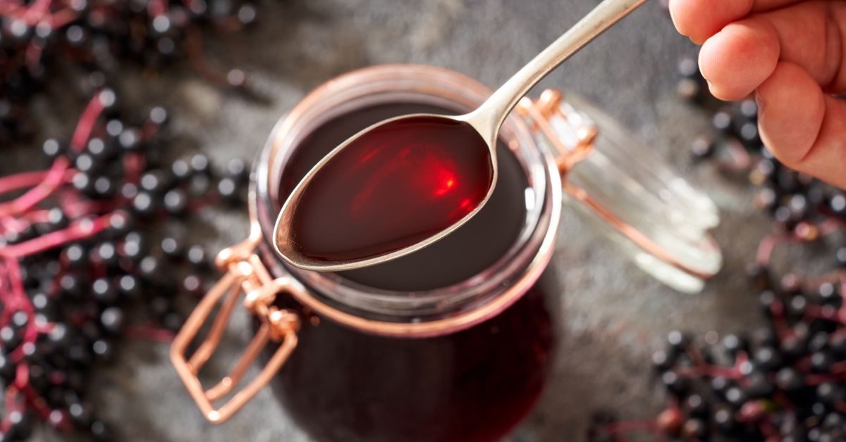Make Your Own Elderberry Syrup 