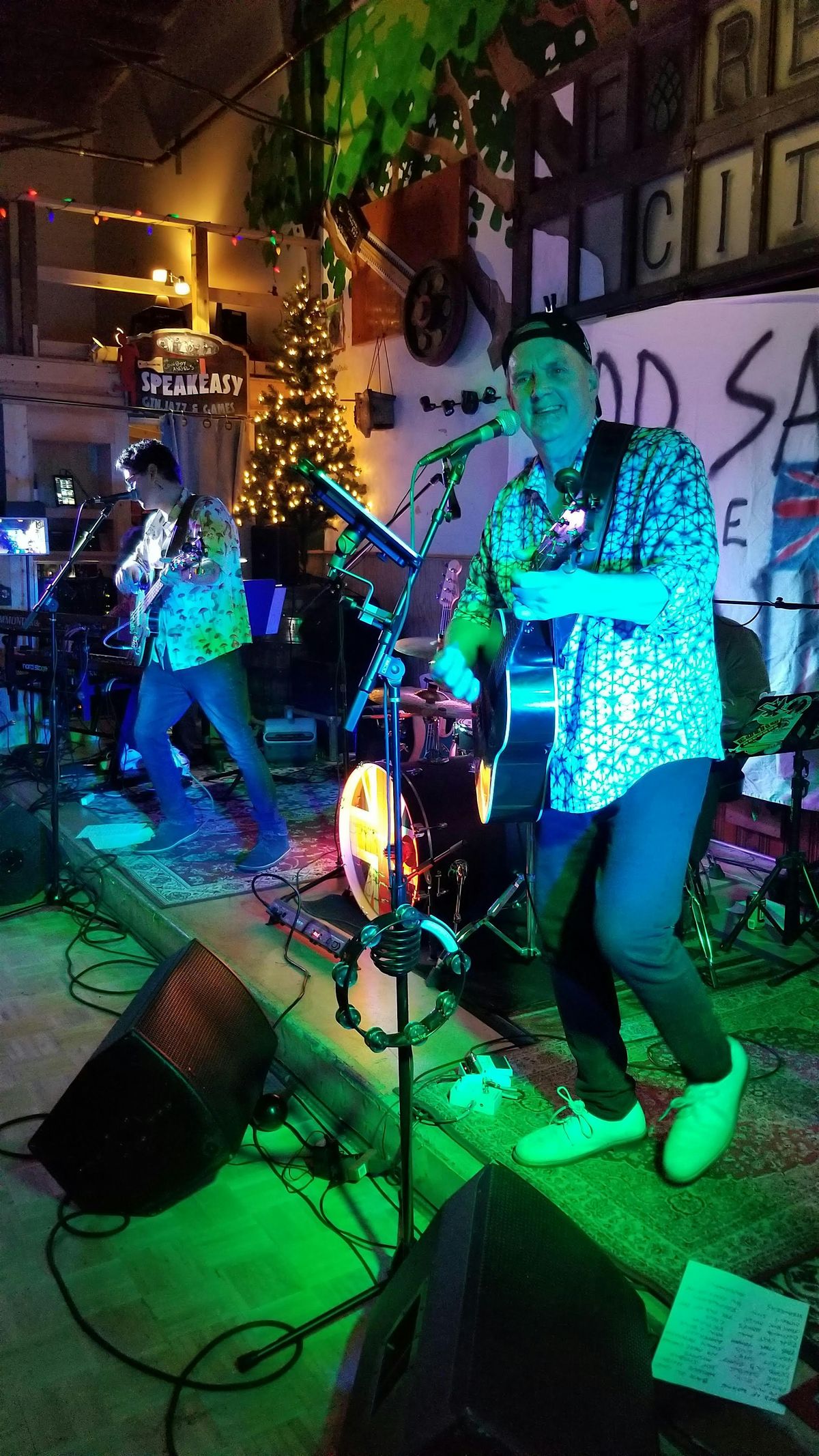 Cats On Holiday present "God Save The Kinks"