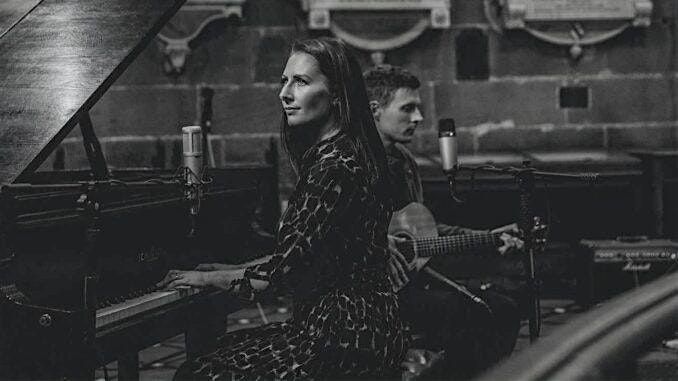 Matin\u00e9e: Igloo Hearts - Deuawd Acwstig | Acoustic Duo