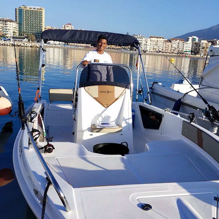 Excursi\u00f3n de pesca en alta mar en Fuengirola