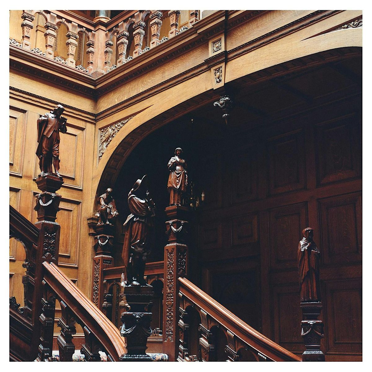 Two Temple Place: Building Tour