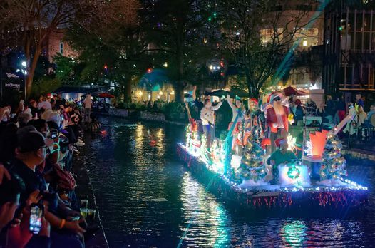2021 Ford Holiday River Parade And River Lighting Ceremony The San Antonio River Walk 26 November 2021 2022 Ford Holiday River Parade, San Antonio River Walk, 23 November