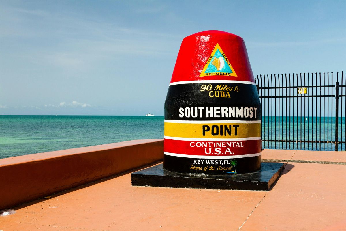 Key West  Scavenger Hunt Walking Tour & Game