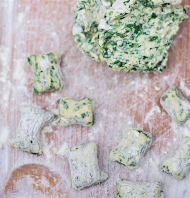 Gnocchi Making!  Traditional Potato & Ricotta w\/ Spinach- Sauce To Go !!